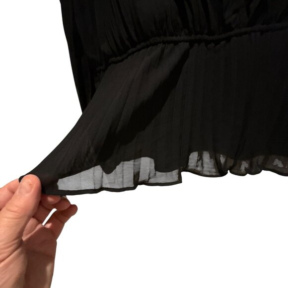 DKNY Black Sheer Chiffon Pleated Blouse V Neck Long Sleeve XL Whimsygoth Career - Picture 7 of 9
